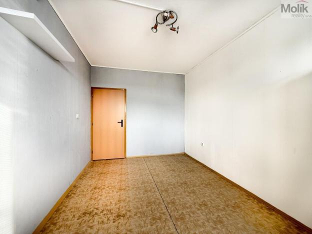 Pronájem bytu 3+1, Teplice - Trnovany, U Červeného kostela, 77 m2