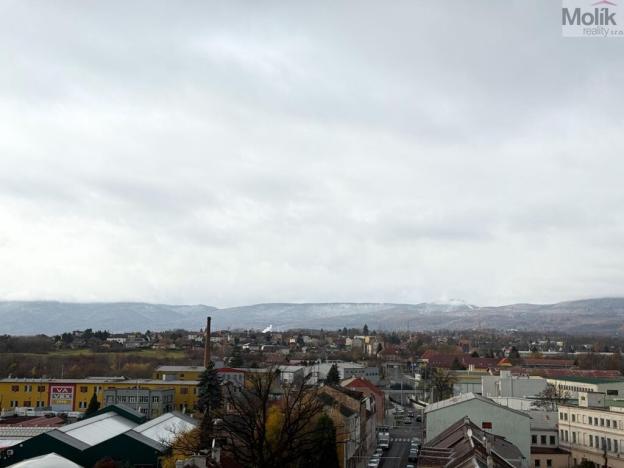 Pronájem bytu 3+1, Teplice - Trnovany, U Červeného kostela, 77 m2