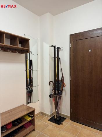 Pronájem bytu 2+kk, Karlovy Vary, Jateční, 49 m2