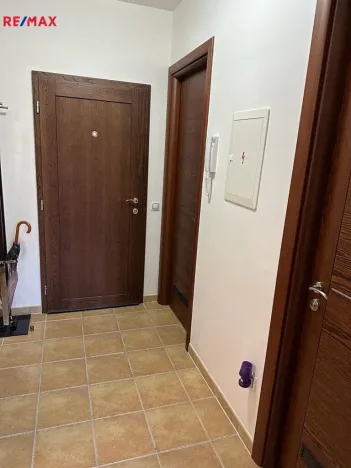 Pronájem bytu 2+kk, Karlovy Vary, Jateční, 49 m2
