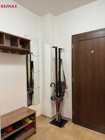 Pronájem bytu 2+kk, Karlovy Vary, Jateční, 49 m2