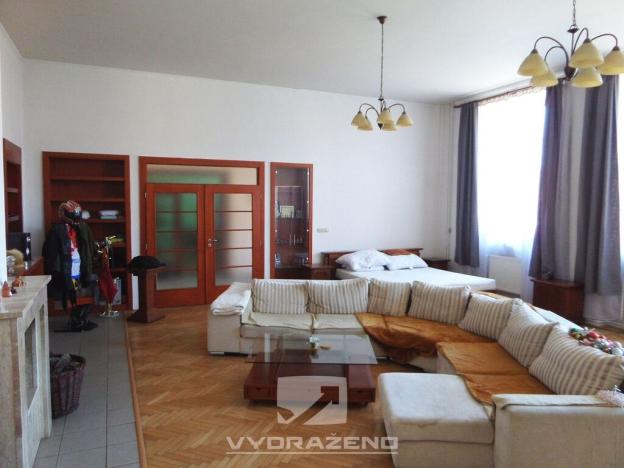 Prodej obchodního prostoru, Dolní Kounice, Hlavní, 400 m2