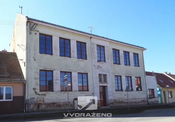 Prodej obchodního prostoru, Dolní Kounice, Hlavní, 400 m2