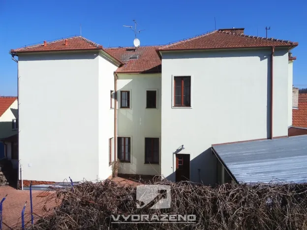 Prodej obchodního prostoru, Dolní Kounice, Hlavní, 400 m2