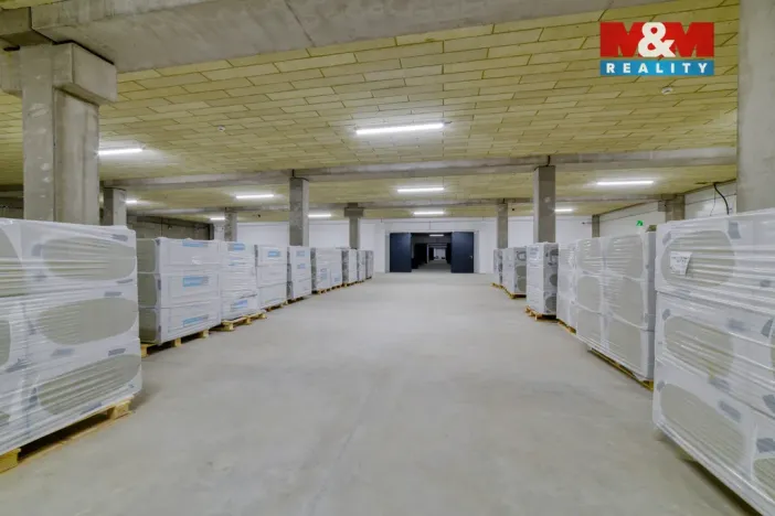 Pronájem skladu, Cheb, Karlova, 2200 m2