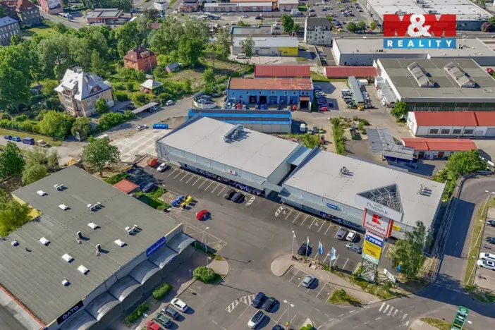 Pronájem skladu, Cheb, Karlova, 2200 m2