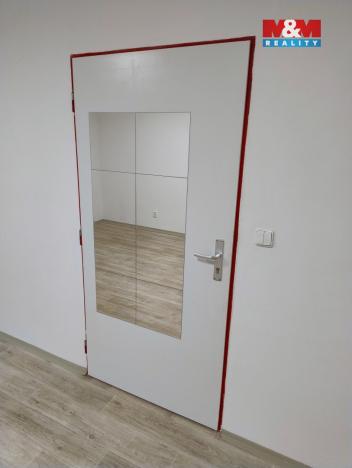 Pronájem obchodního prostoru, Kravaře, Opavská, 23 m2