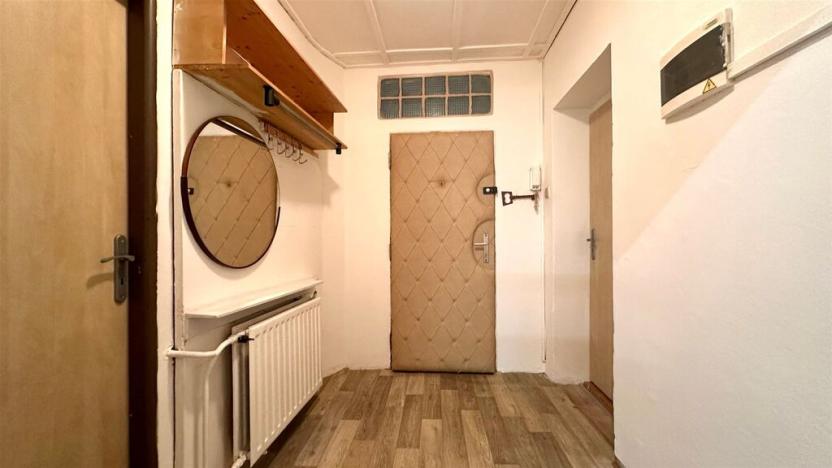 Prodej bytu 3+1, Cheb, Valdštejnova, 82 m2