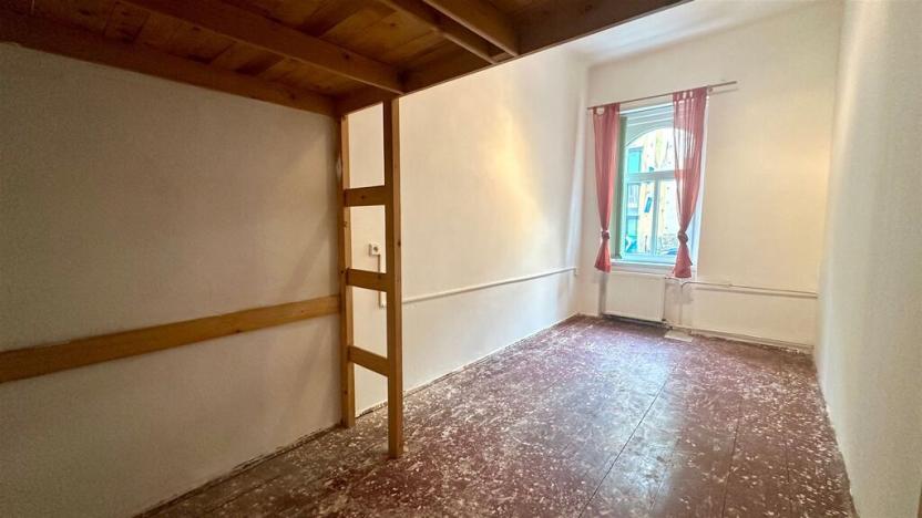 Prodej bytu 3+1, Cheb, Valdštejnova, 82 m2