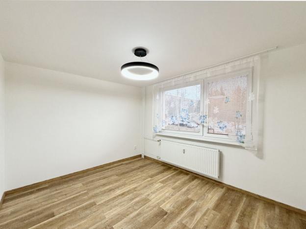 Pronájem bytu 4+kk, Jablonec nad Nisou - Mšeno nad Nisou, S. K. Neumanna, 74 m2