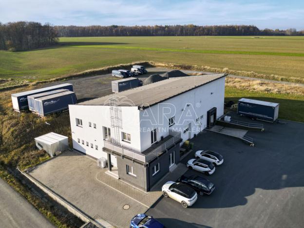 Pronájem skladu, Kateřinice, 425 m2