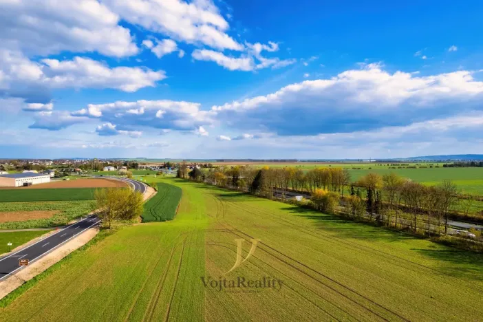 Prodej komerčního pozemku, Litovel - Unčovice, 5727 m2