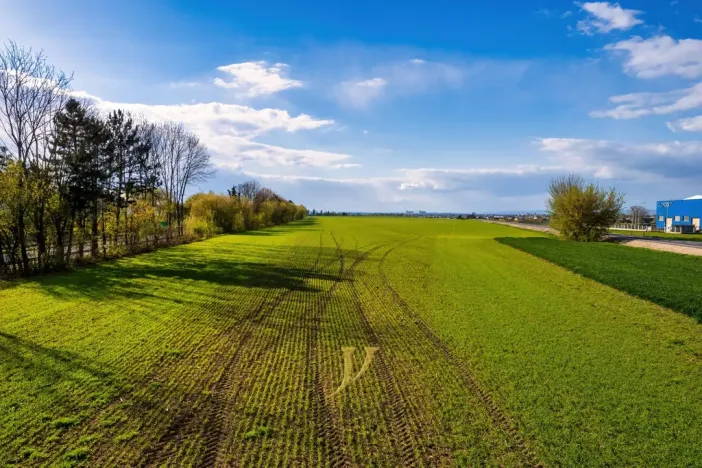 Prodej komerčního pozemku, Litovel - Unčovice, 5727 m2