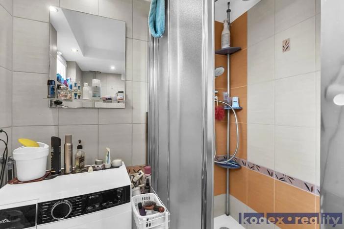 Prodej rodinného domu, Hradec Králové, U Jednoty, 300 m2