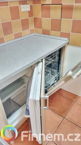 Prodej bytu 2+1, Praha - Řepy, Skuteckého, 47 m2