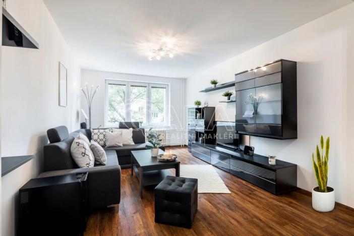 Prodej bytu 3+1, Praha, 75 m2