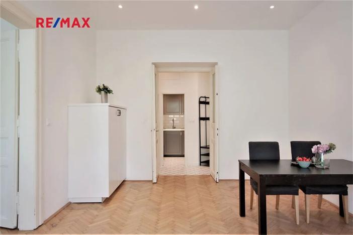 Pronájem bytu 3+kk, Praha - Karlín, Křižíkova, 75 m2