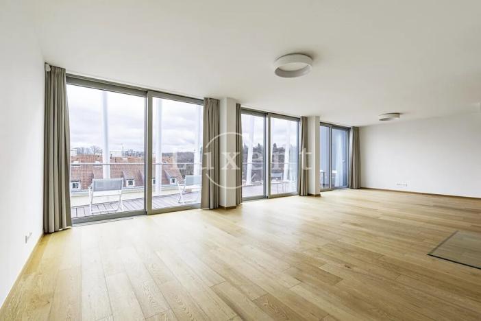 Pronájem bytu 4+kk, Praha, Holečkova, 212 m2