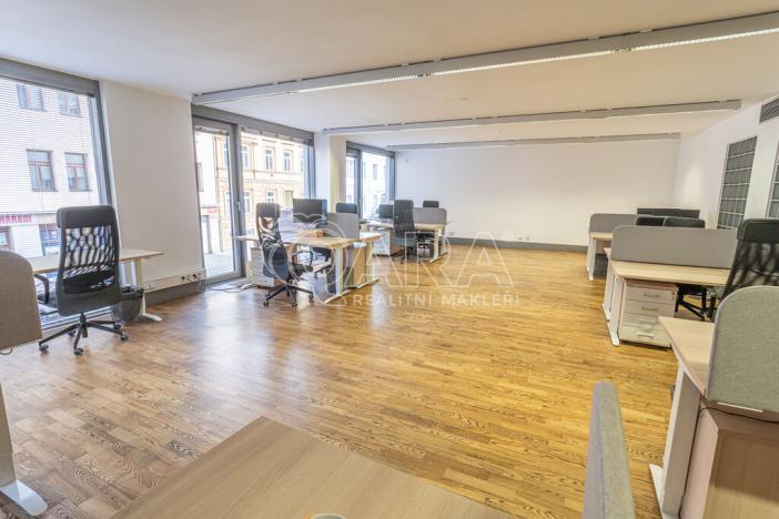 Prodej kanceláře, Praha - Žižkov, Prokopova, 347 m2