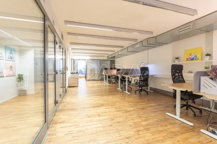 Prodej kanceláře, Praha - Žižkov, Prokopova, 347 m2