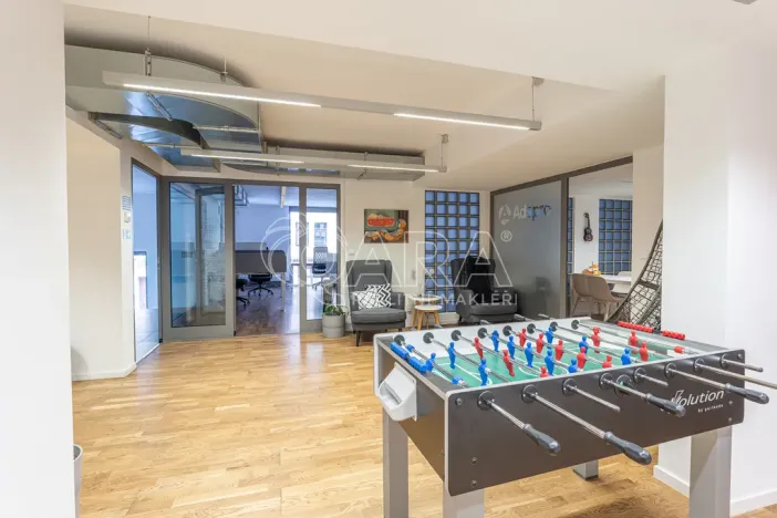 Prodej kanceláře, Praha - Žižkov, Prokopova, 347 m2