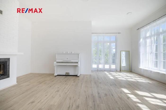 Prodej rodinného domu, Vráž, Nad Loděnicí, 219 m2