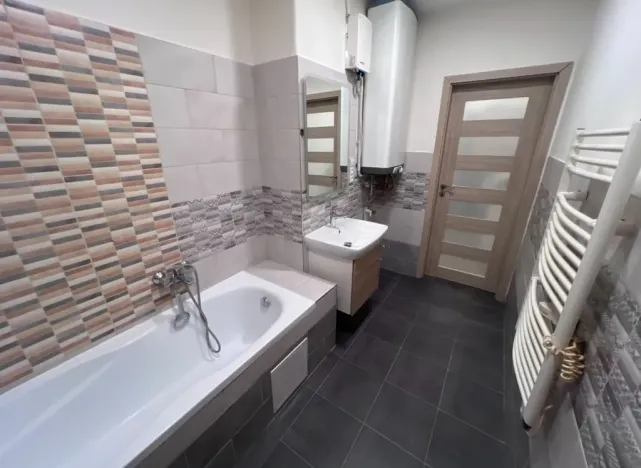 Prodej bytu 2+kk, Náchod, Žižkova, 42 m2