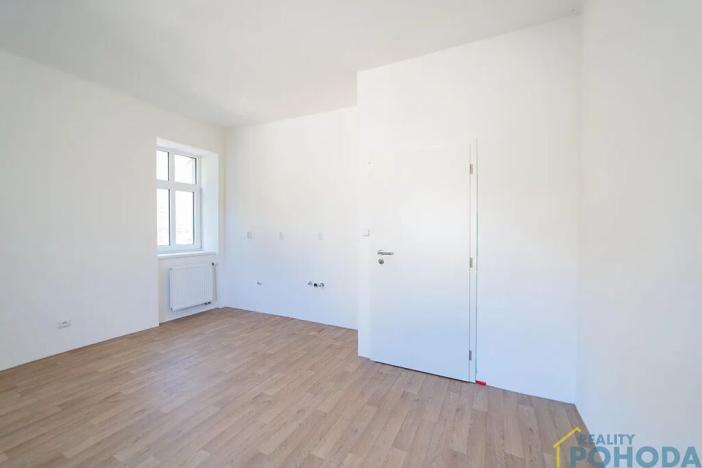 Prodej bytu 1+kk, Choceň, Peliny, 28 m2