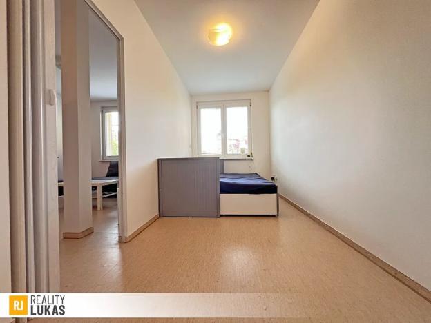 Pronájem bytu 2+kk, Ostrava, Jiřího Trnky, 45 m2