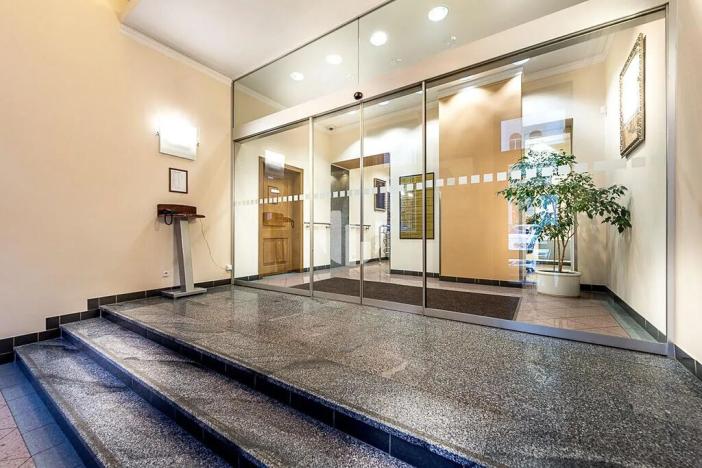 Pronájem kanceláře, Praha - Nové Město, Opletalova, 278 m2