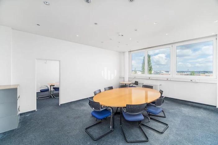 Pronájem kanceláře, Praha - Chodov, Kaplanova, 100 m2