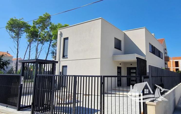 Prodej bytu 4+kk, Privlaka, Chorvatsko, 94 m2