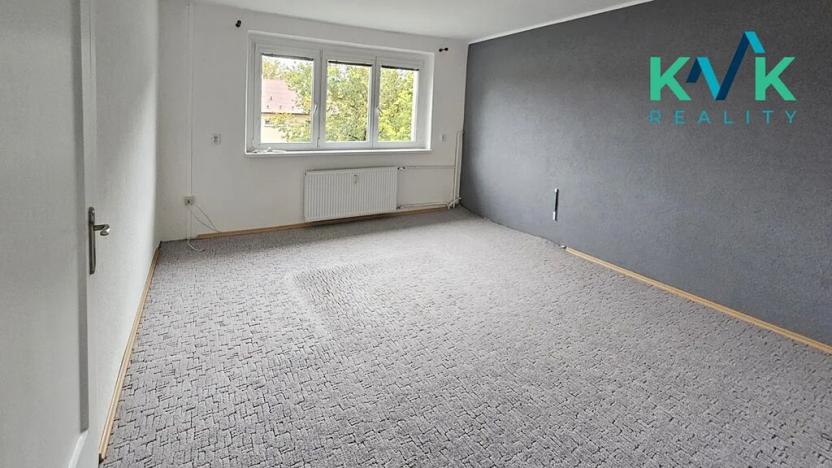 Prodej bytu 4+1, Ostrov, Lipová, 125 m2