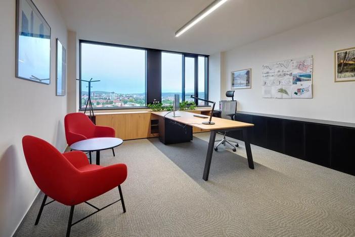 Pronájem kanceláře, Brno, Šumavská, 490 m2