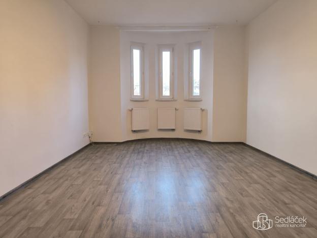 Pronájem bytu 3+1, Sokolov, Nádražní, 100 m2