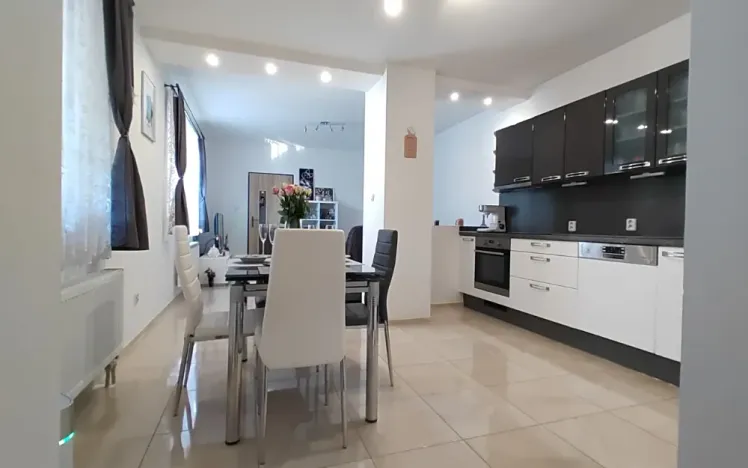 Prodej chalupy, Vinary, 75 m2