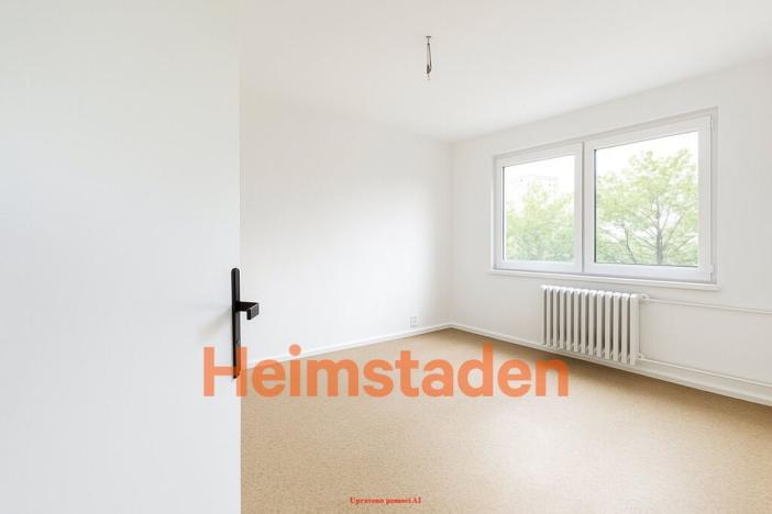 Pronájem bytu 3+1, Karviná - Nové Město, Holubova, 64 m2