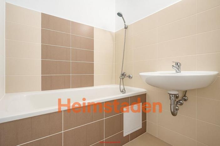 Pronájem bytu 3+1, Karviná - Nové Město, Holubova, 64 m2