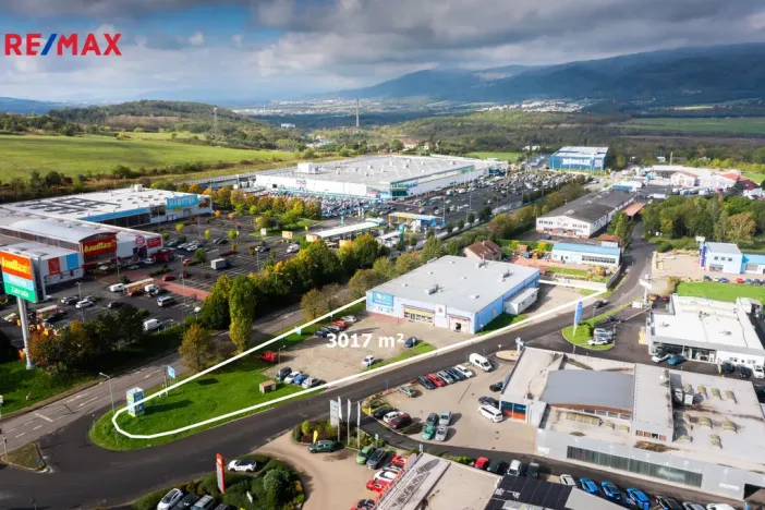Pronájem obchodního prostoru, Ústí nad Labem - Všebořice, Podhoří, 1210 m2