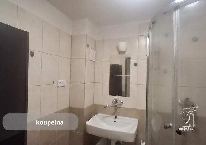 Pronájem bytu 1+1, České Budějovice, Pražská tř., 38 m2