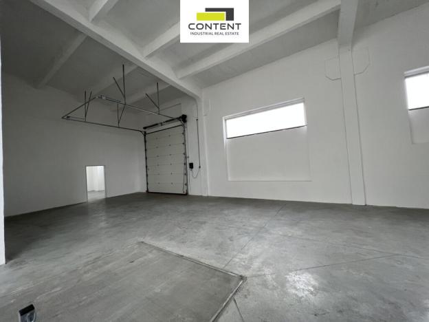 Pronájem výrobních prostor, Kladno - Dubí, Dubská, 1542 m2