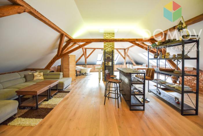 Pronájem atypického bytu, Beroun, Lidická, 200 m2