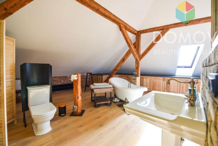 Pronájem atypického bytu, Beroun, Lidická, 200 m2