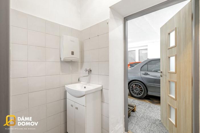 Prodej skladu, Bělov, 214 m2