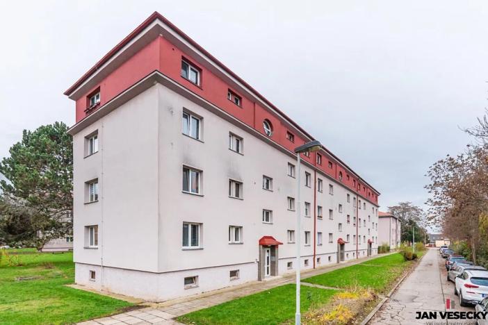 Pronájem bytu 3+1, Praha - Čakovice, U Párníků, 54 m2