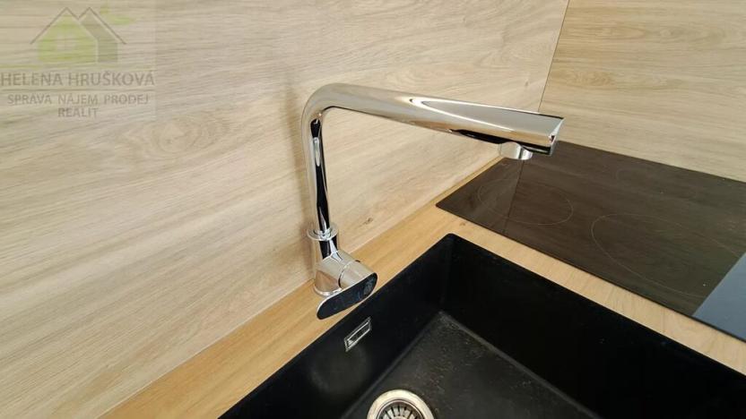 Pronájem bytu 1+1, Ostrava, Varenská, 35 m2