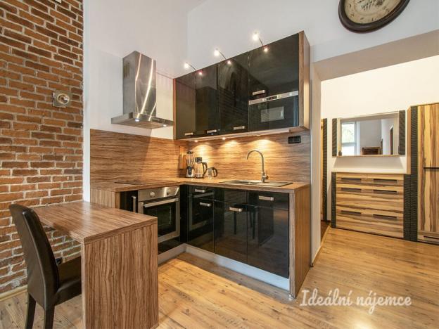 Prodej bytu 2+kk, Praha - Žižkov, Přemyslovská, 49 m2