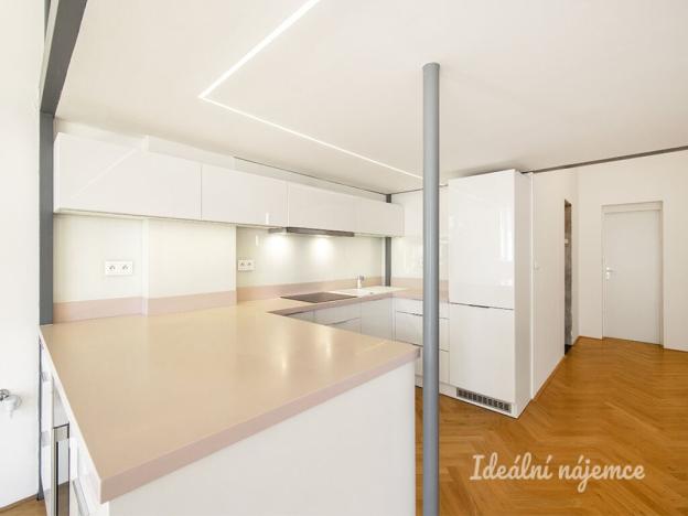 Pronájem bytu 2+kk, Praha - Michle, Novobohdalecká, 74 m2