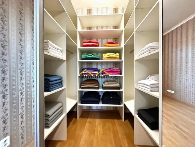 Prodej bytu 3+kk, Praha, Milotická, 68 m2