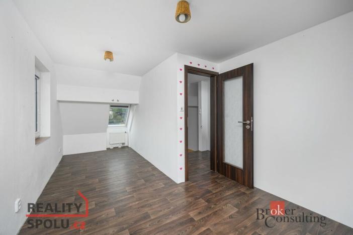 Prodej rodinného domu, Liberec - Liberec XXII-Horní Suchá, Svárovská, 450 m2